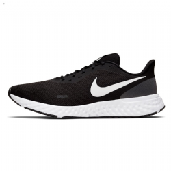 T�nis Nike Revolution 5 Masculino - Preto e Branco